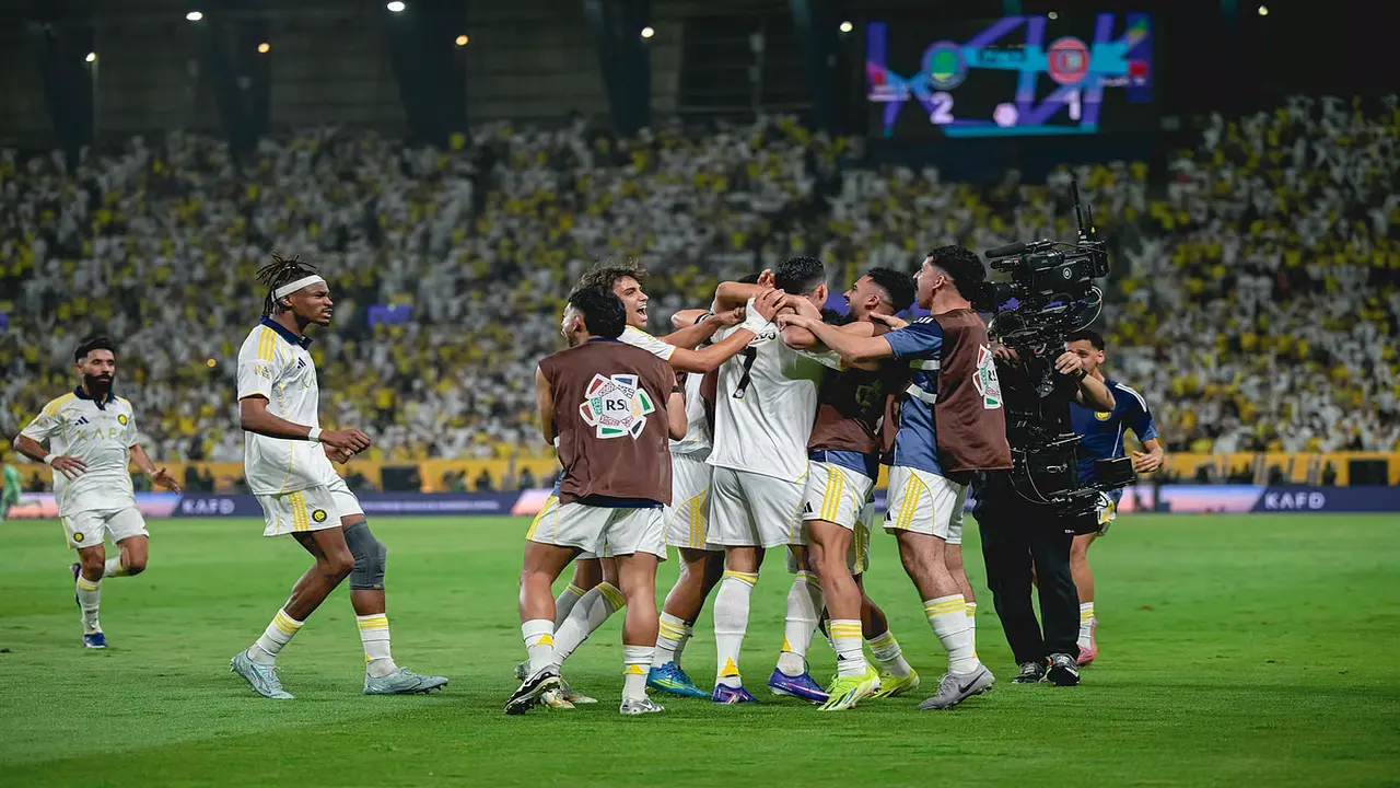 النصر يحصد لقب “دوري روشن” بفضل تألق كريستيانو رونالدو ضد ضمك